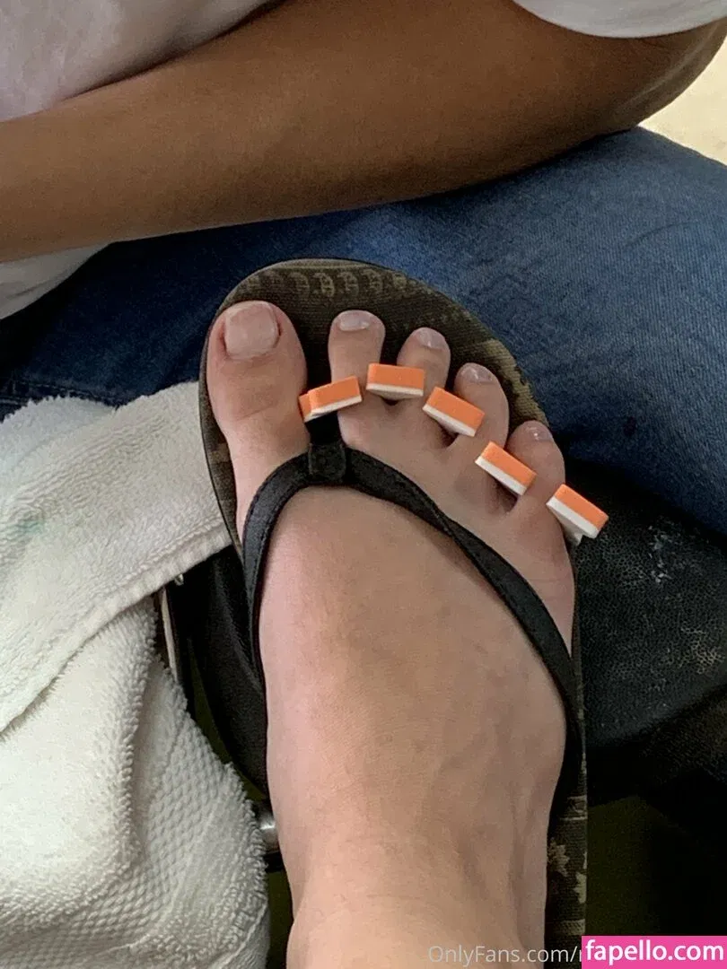 garnets.and.roses / realgarnetrose Onlyfans Photo Gallery 