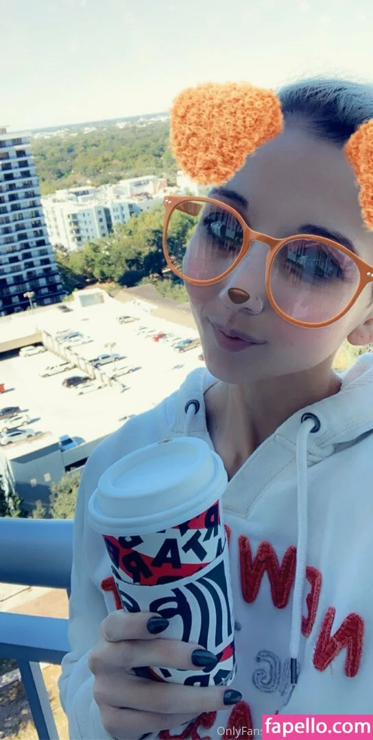 garnets.and.roses / realgarnetrose Onlyfans Photo Gallery 