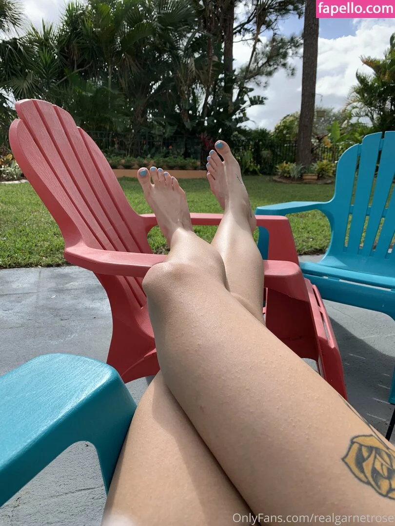 garnets.and.roses / realgarnetrose Onlyfans Photo Gallery 