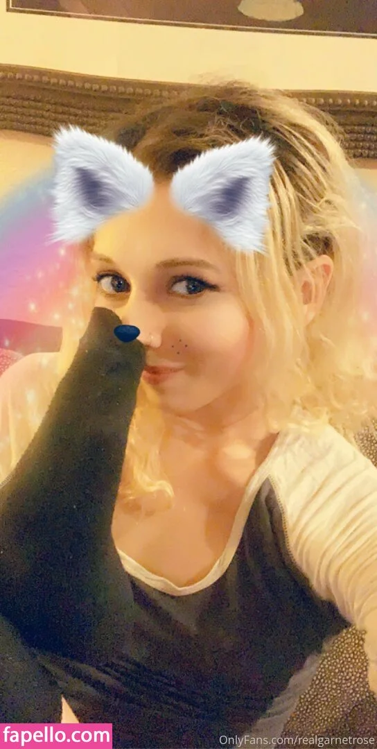 garnets.and.roses / realgarnetrose Onlyfans Photo Gallery 