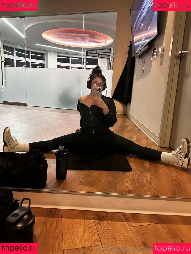 Jasminponceee / Peachyyleoo / peachyytown Onlyfans Photo Gallery 