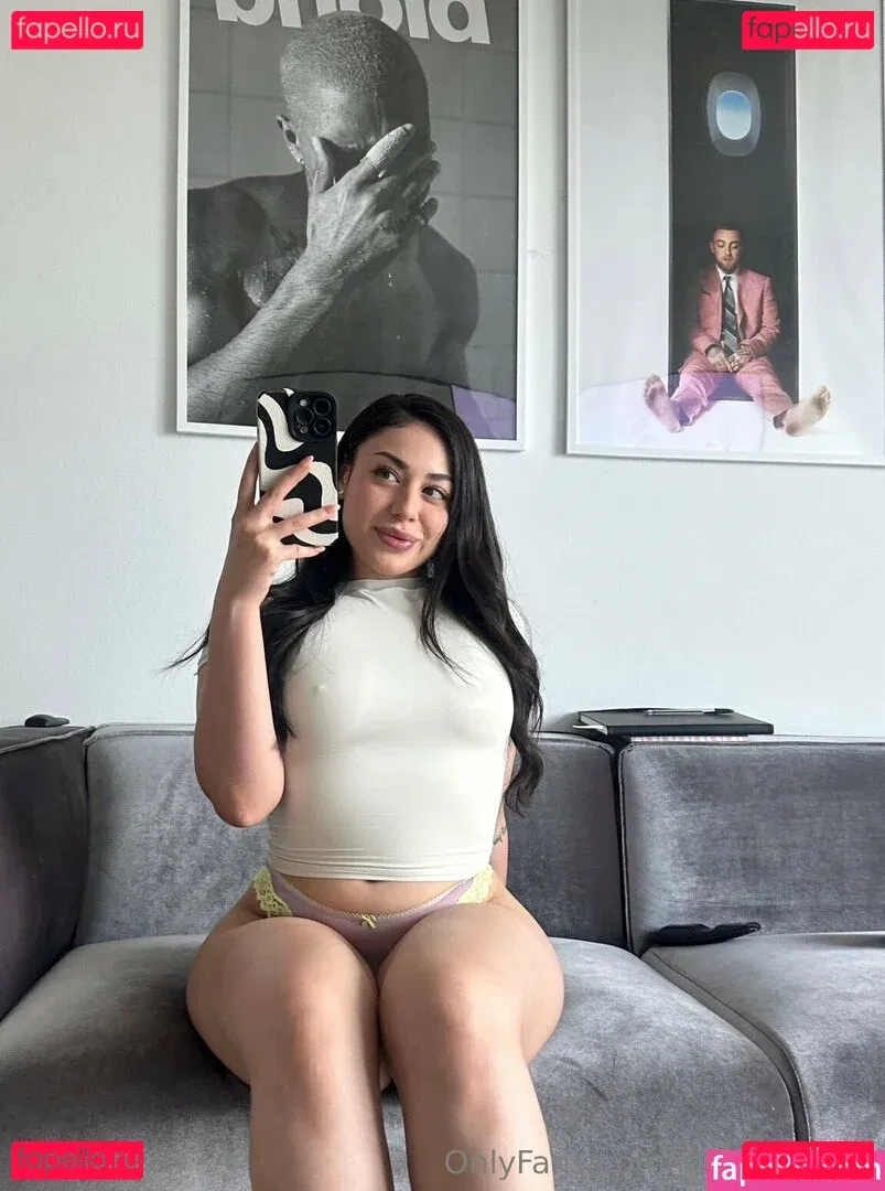 Jasminponceee / Peachyyleoo / peachyytown Onlyfans Photo Gallery 