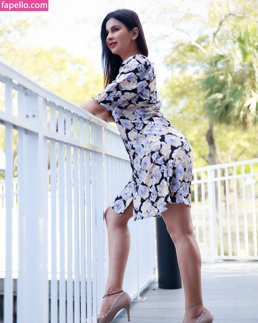 Meetii Kalher Onlyfans Photo Gallery 