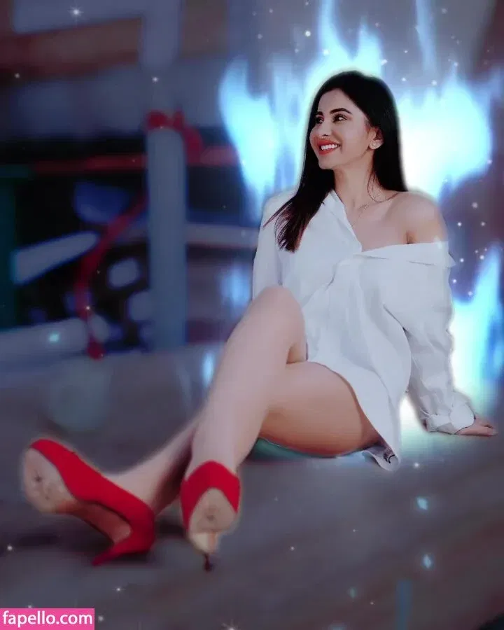 Meetii Kalher Onlyfans Photo Gallery 