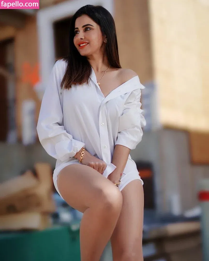 Meetii Kalher Onlyfans Photo Gallery 