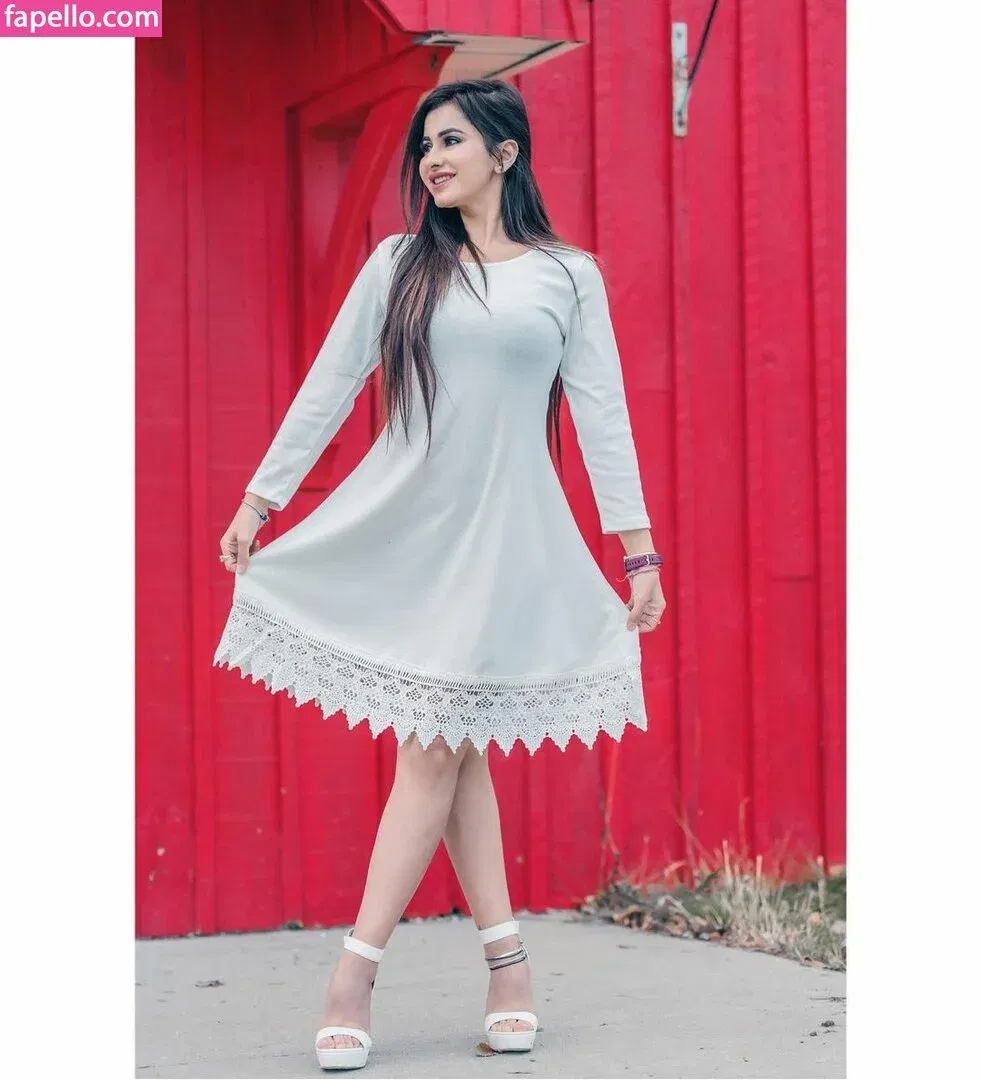 Meetii Kalher Onlyfans Photo Gallery 