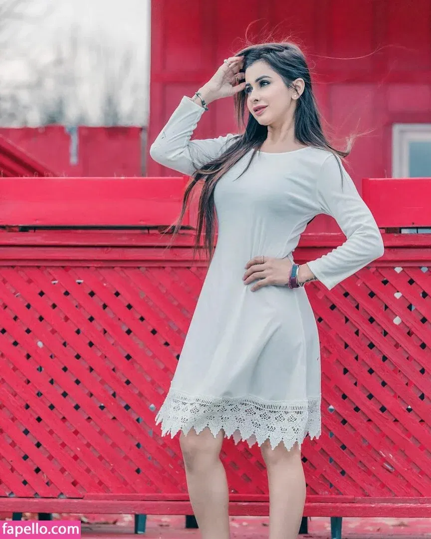 Meetii Kalher Onlyfans Photo Gallery 