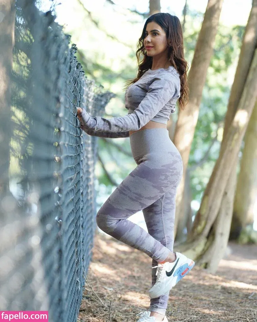 Meetii Kalher Onlyfans Photo Gallery 