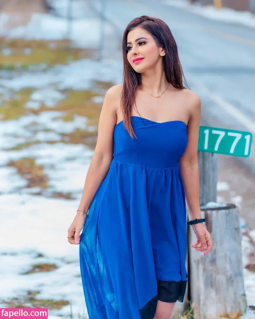 Meetii Kalher Onlyfans Photo Gallery 