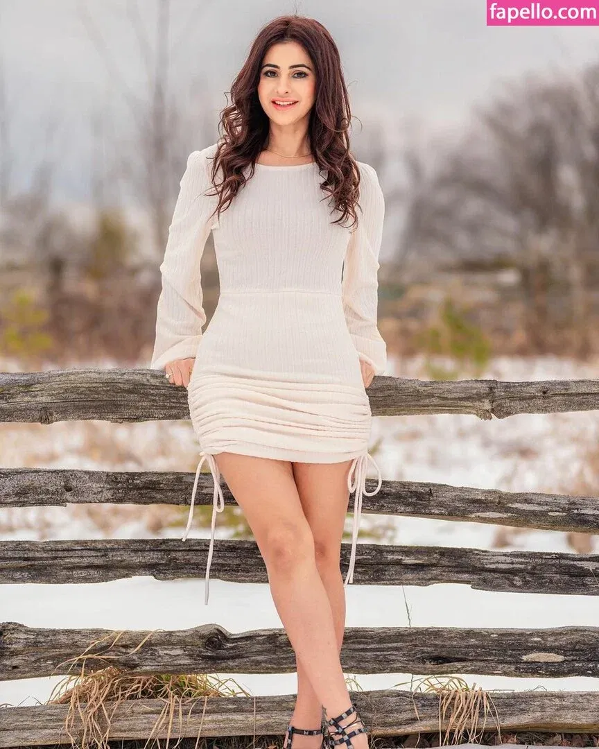 Meetii Kalher Onlyfans Photo Gallery 