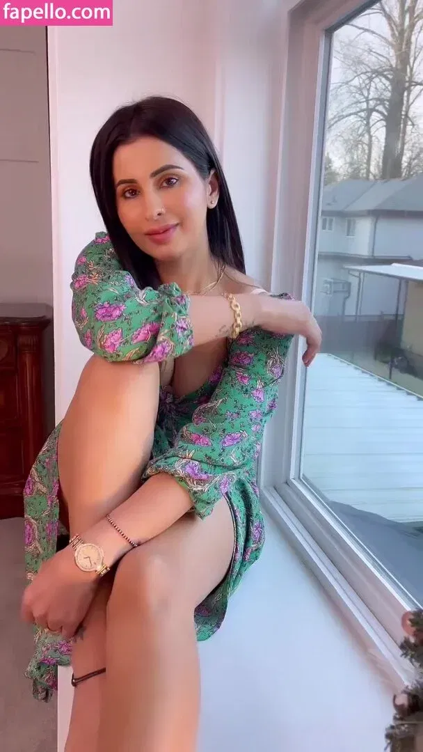 Meetii Kalher Onlyfans Photo Gallery 