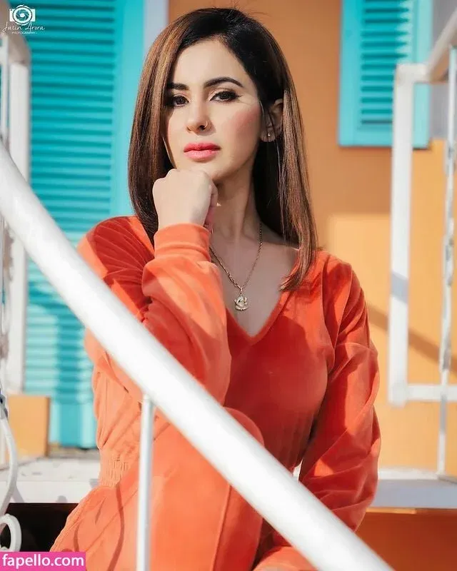 Meetii Kalher Onlyfans Photo Gallery 