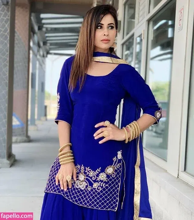 Meetii Kalher Onlyfans Photo Gallery 