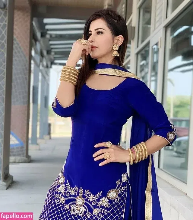 Meetii Kalher Onlyfans Photo Gallery 