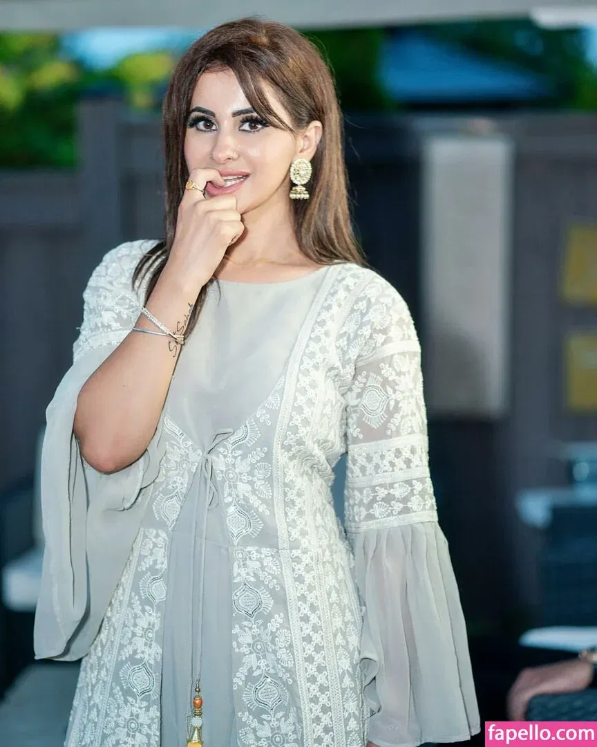 Meetii Kalher Onlyfans Photo Gallery 