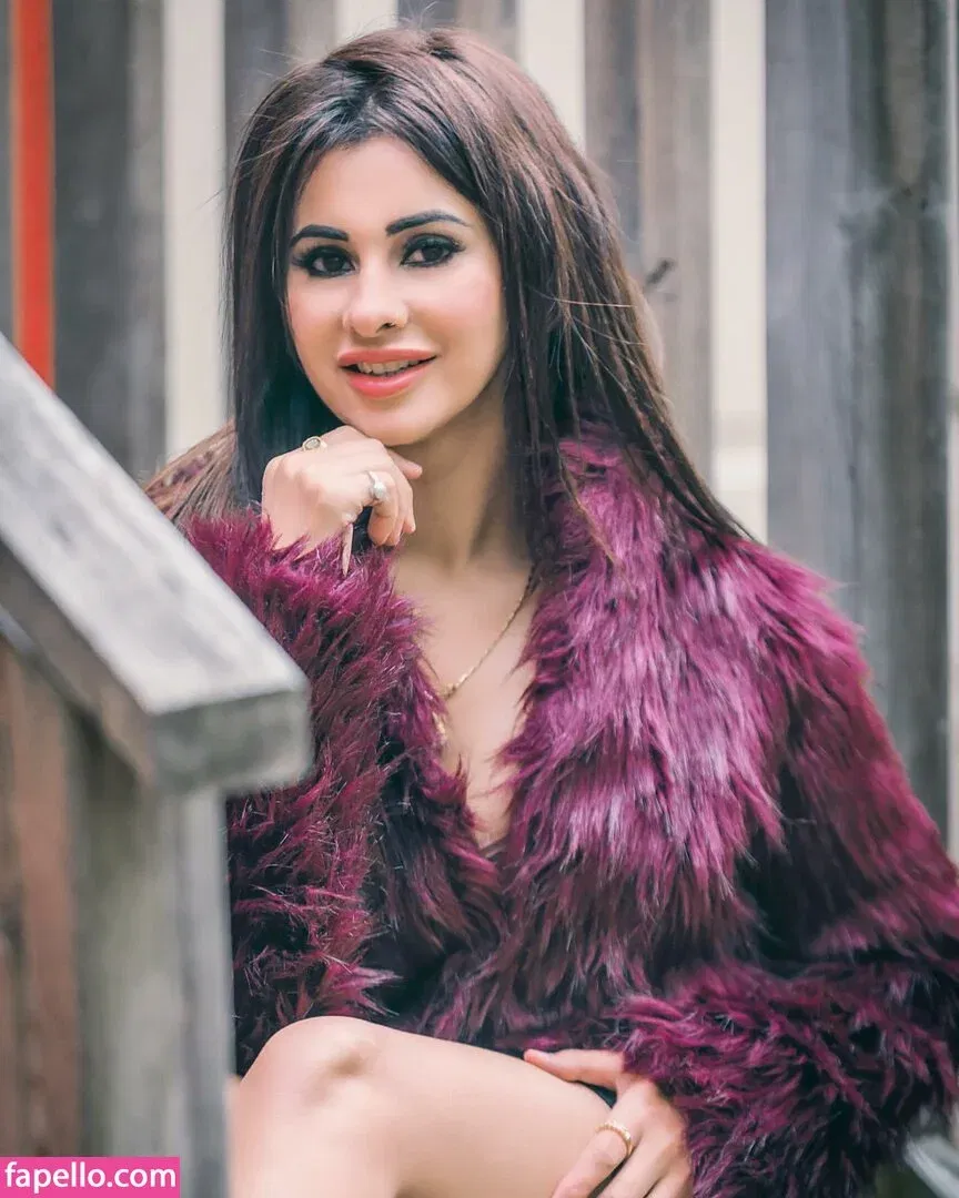 Meetii Kalher Onlyfans Photo Gallery 