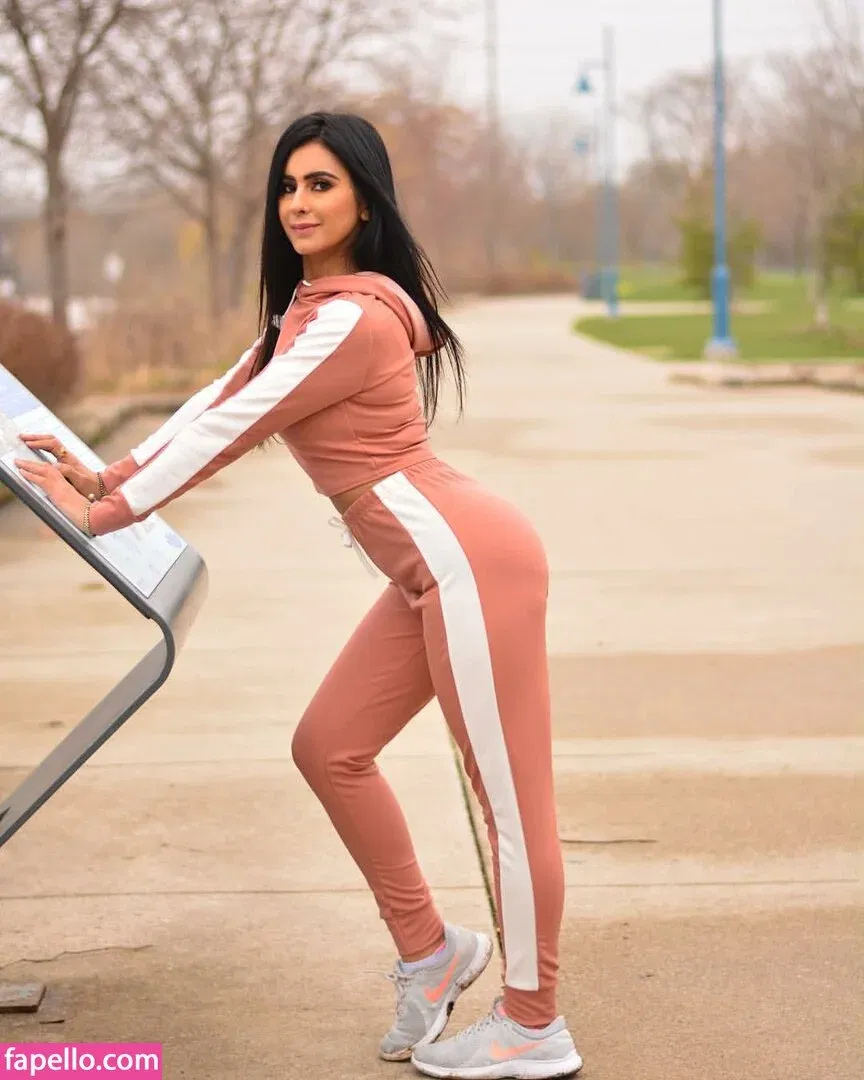 Meetii Kalher Onlyfans Photo Gallery 