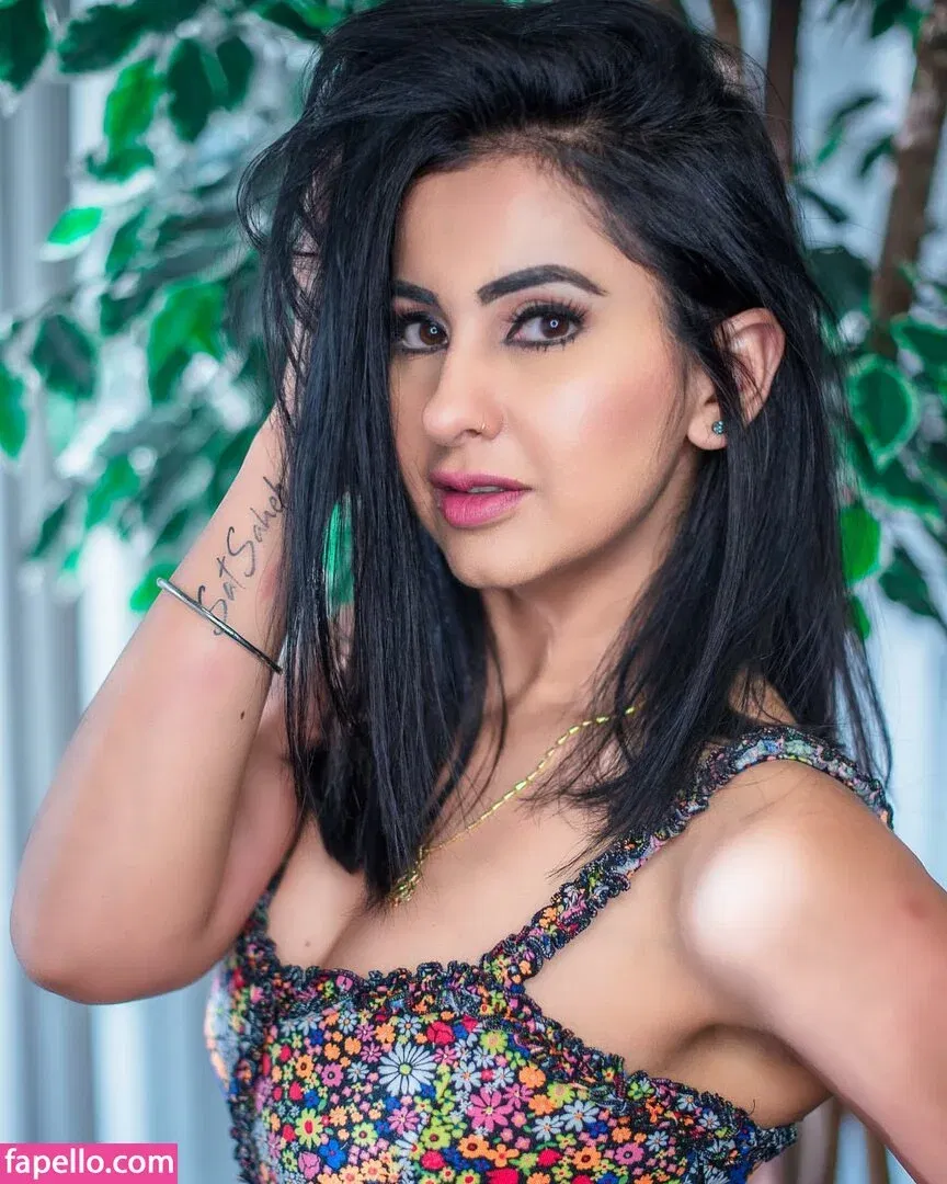 Meetii Kalher Onlyfans Photo Gallery 