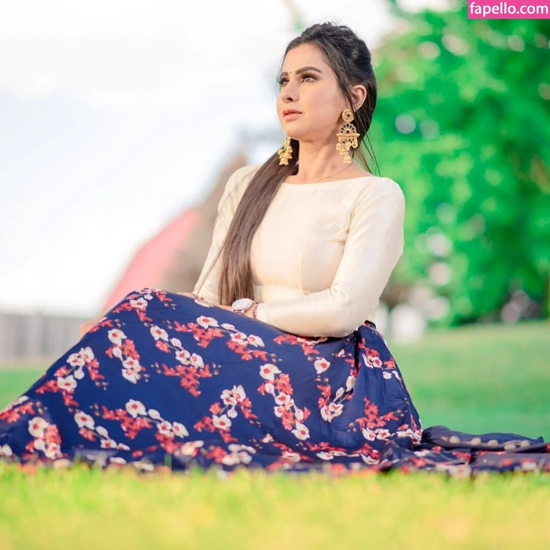 Meetii Kalher Onlyfans Photo Gallery 