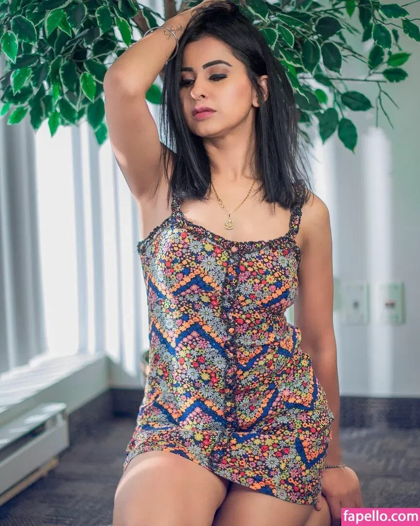 Meetii Kalher Onlyfans Photo Gallery 