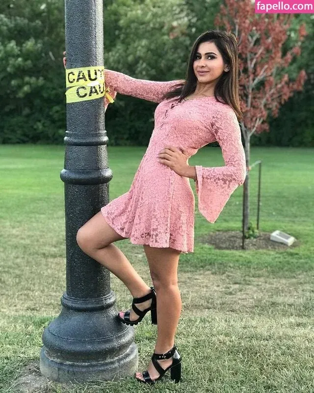 Meetii Kalher Onlyfans Photo Gallery 