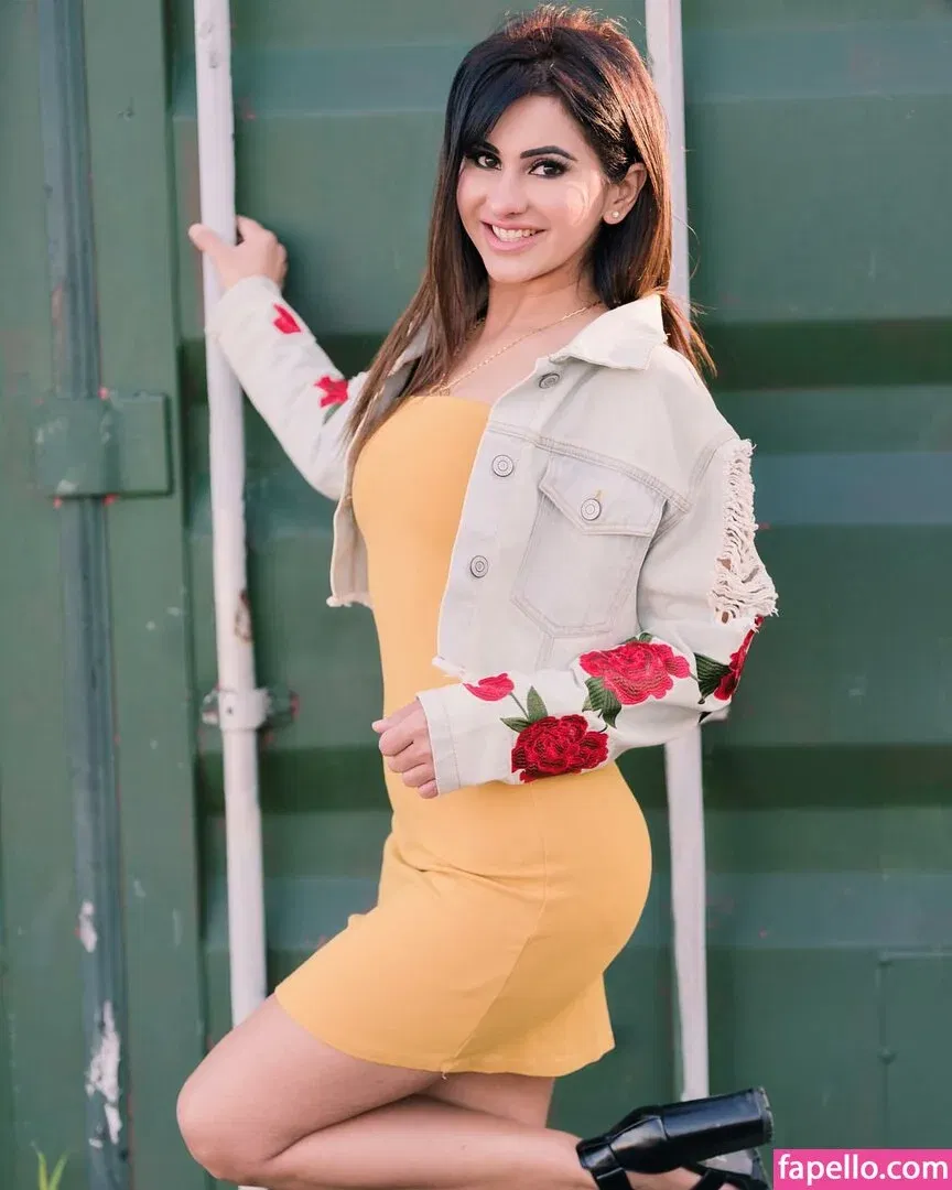 Meetii Kalher Onlyfans Photo Gallery 