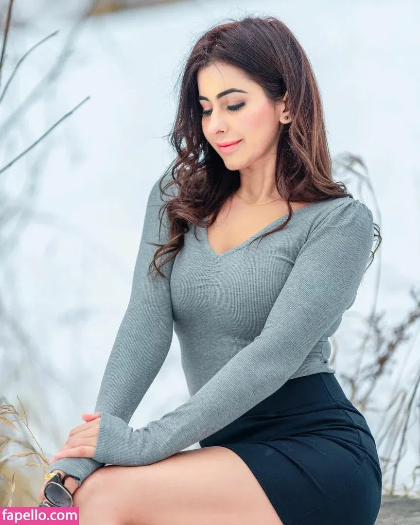 Meetii Kalher Onlyfans Photo Gallery 