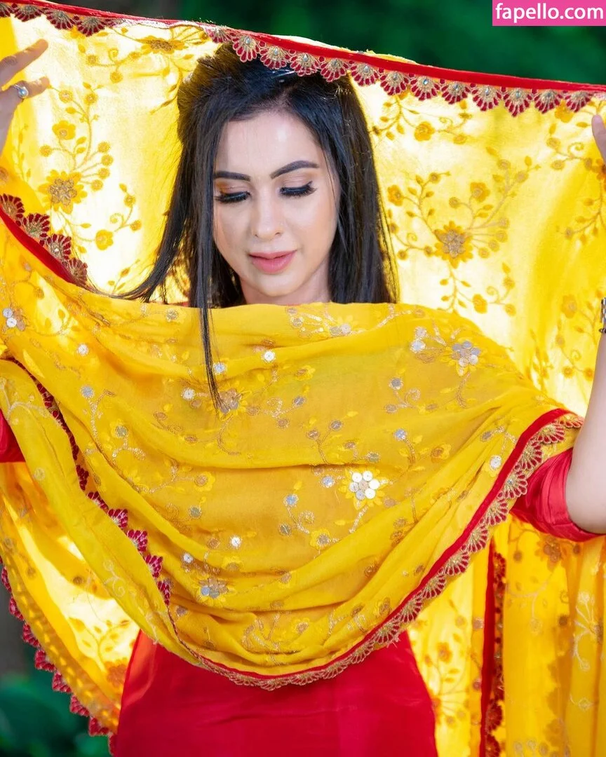 Meetii Kalher Onlyfans Photo Gallery 