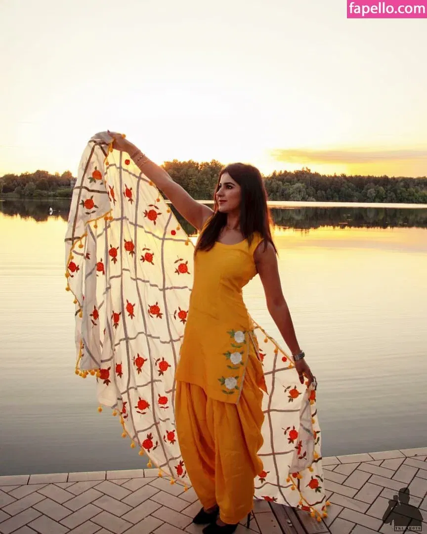 Meetii Kalher Onlyfans Photo Gallery 