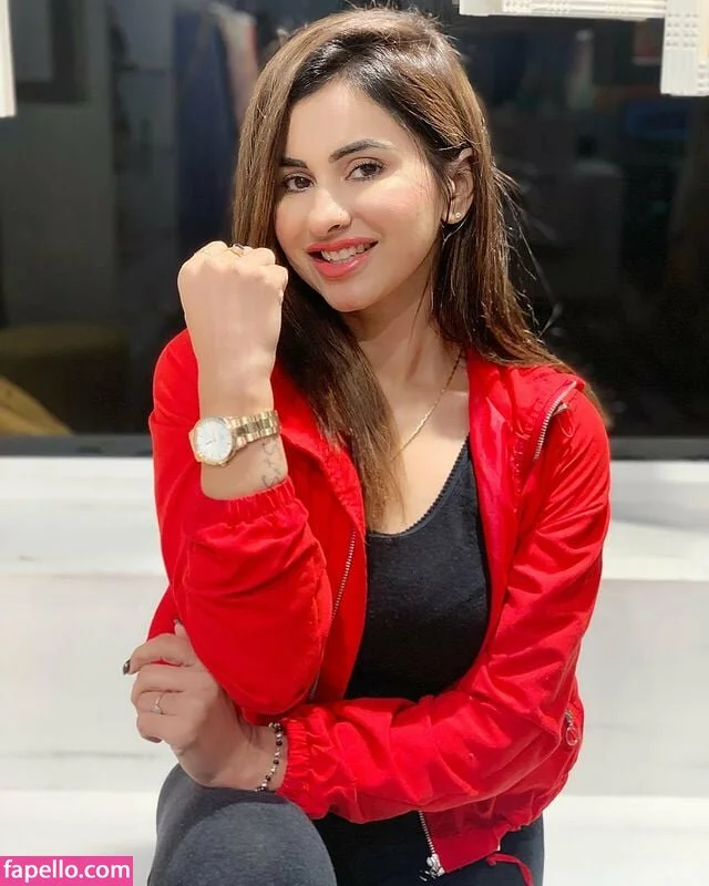 Meetii Kalher Onlyfans Photo Gallery 