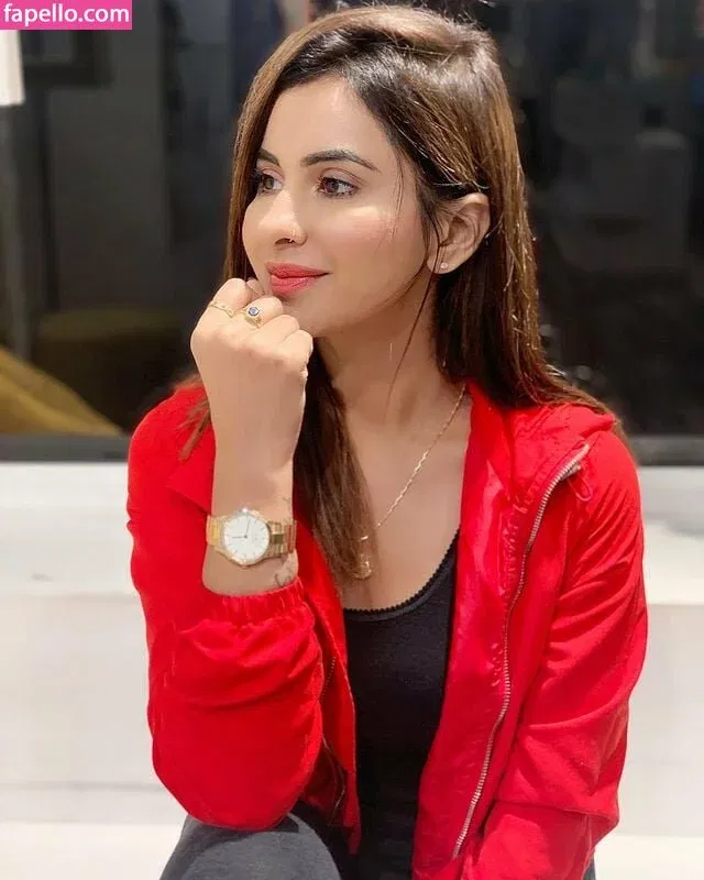 Meetii Kalher Onlyfans Photo Gallery 