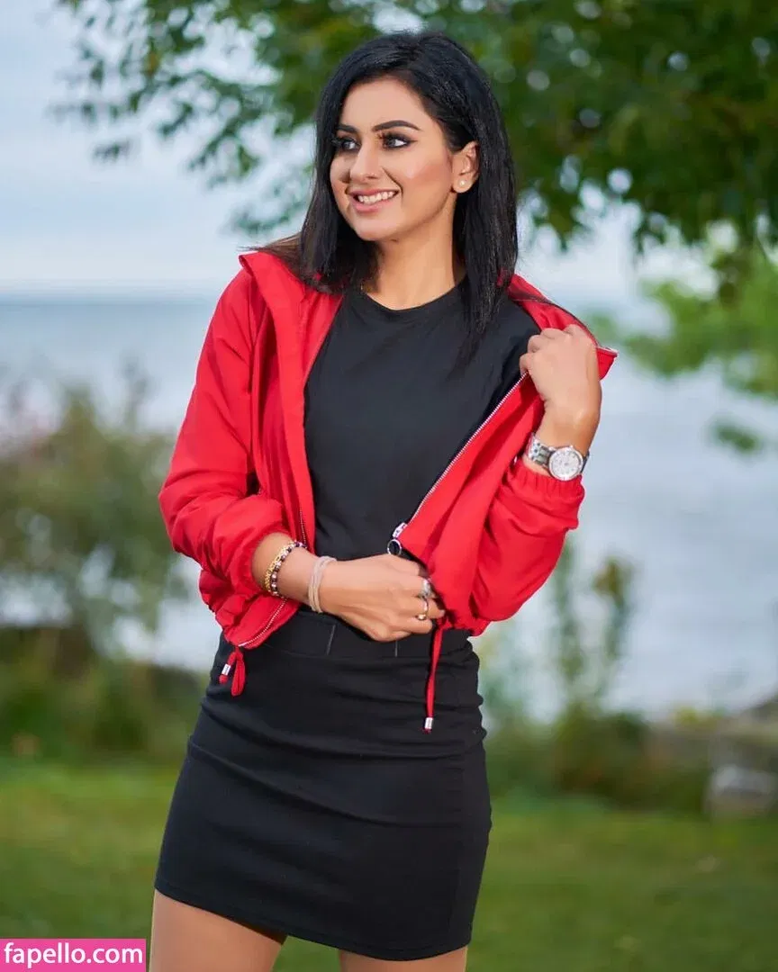 Meetii Kalher Onlyfans Photo Gallery 