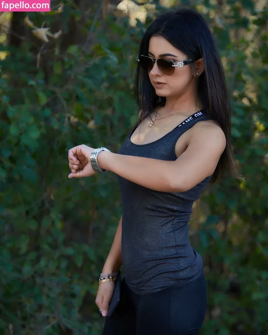 Meetii Kalher Onlyfans Photo Gallery 