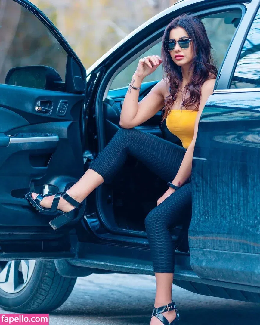 Meetii Kalher Onlyfans Photo Gallery 