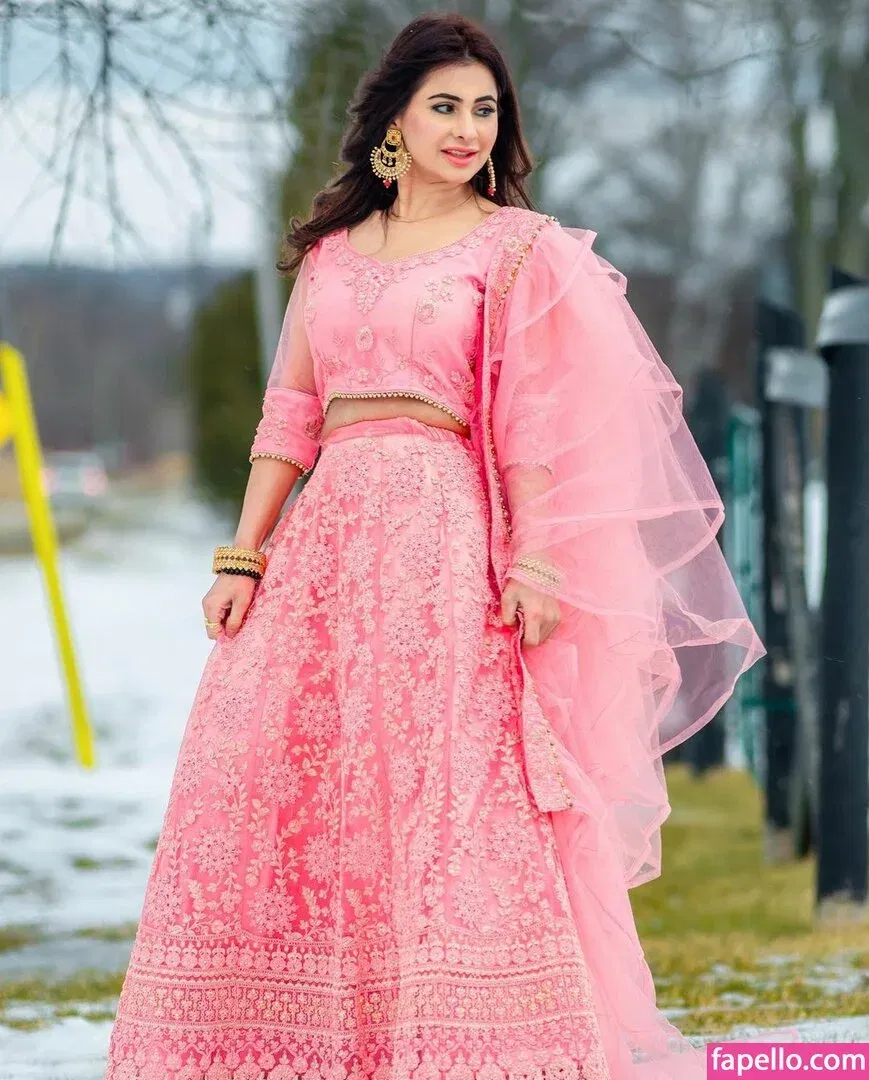 Meetii Kalher Onlyfans Photo Gallery 