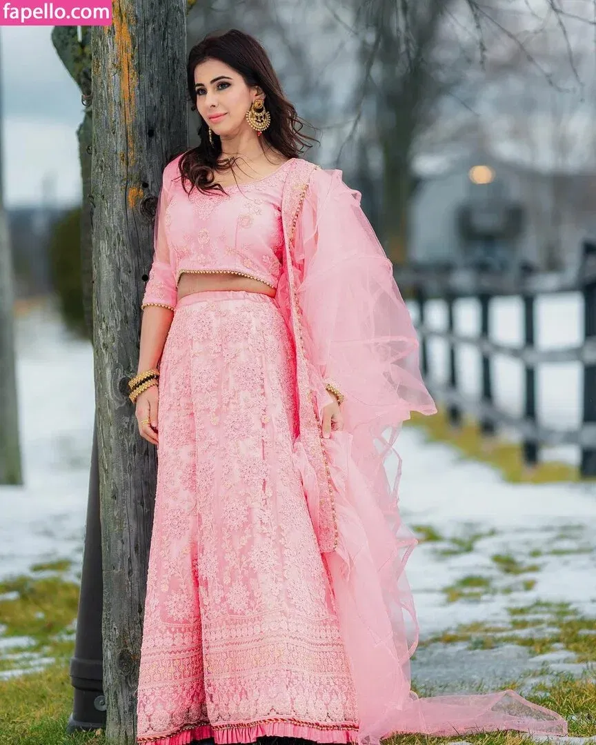 Meetii Kalher Onlyfans Photo Gallery 