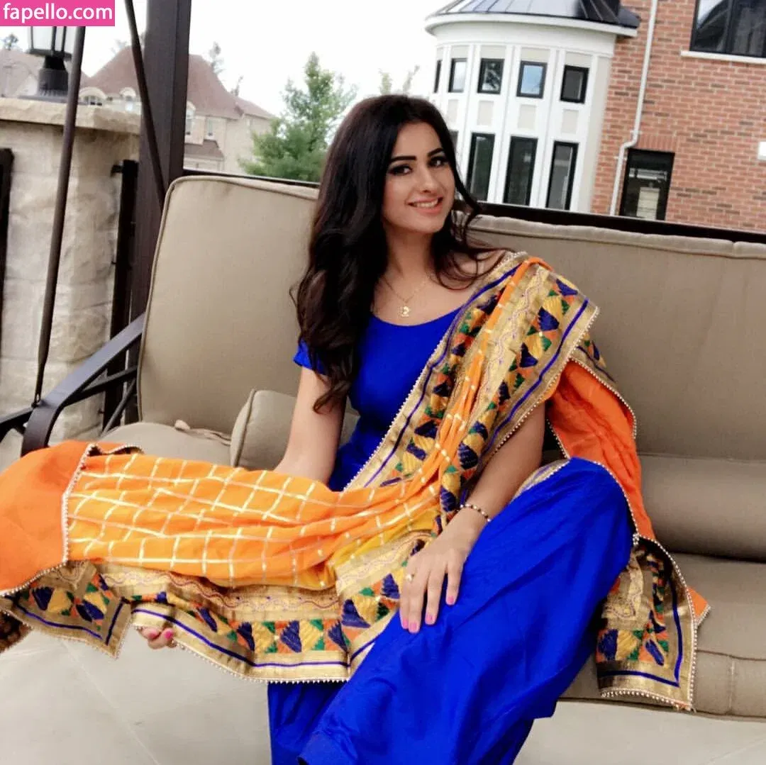 Meetii Kalher Onlyfans Photo Gallery 