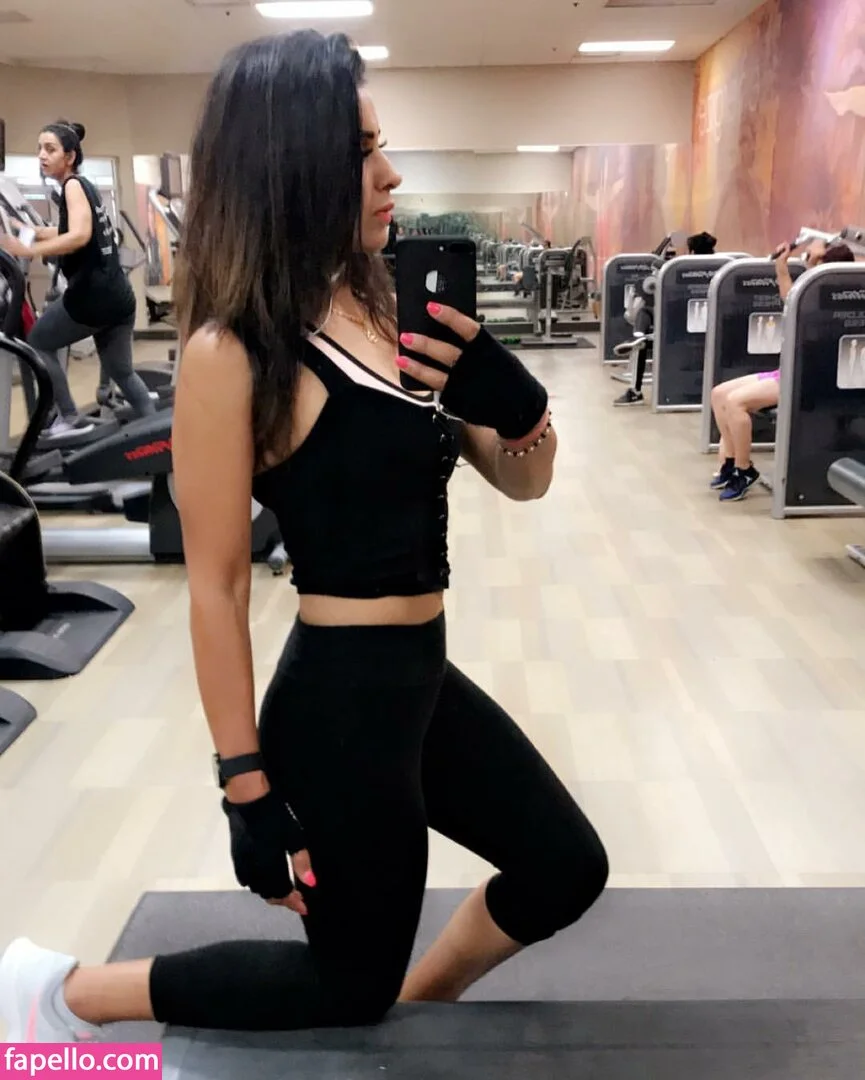 Meetii Kalher Onlyfans Photo Gallery 