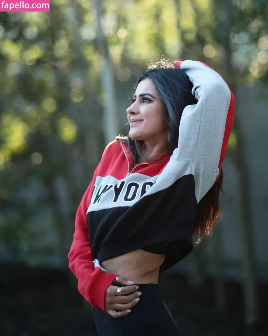 Meetii Kalher Onlyfans Photo Gallery 