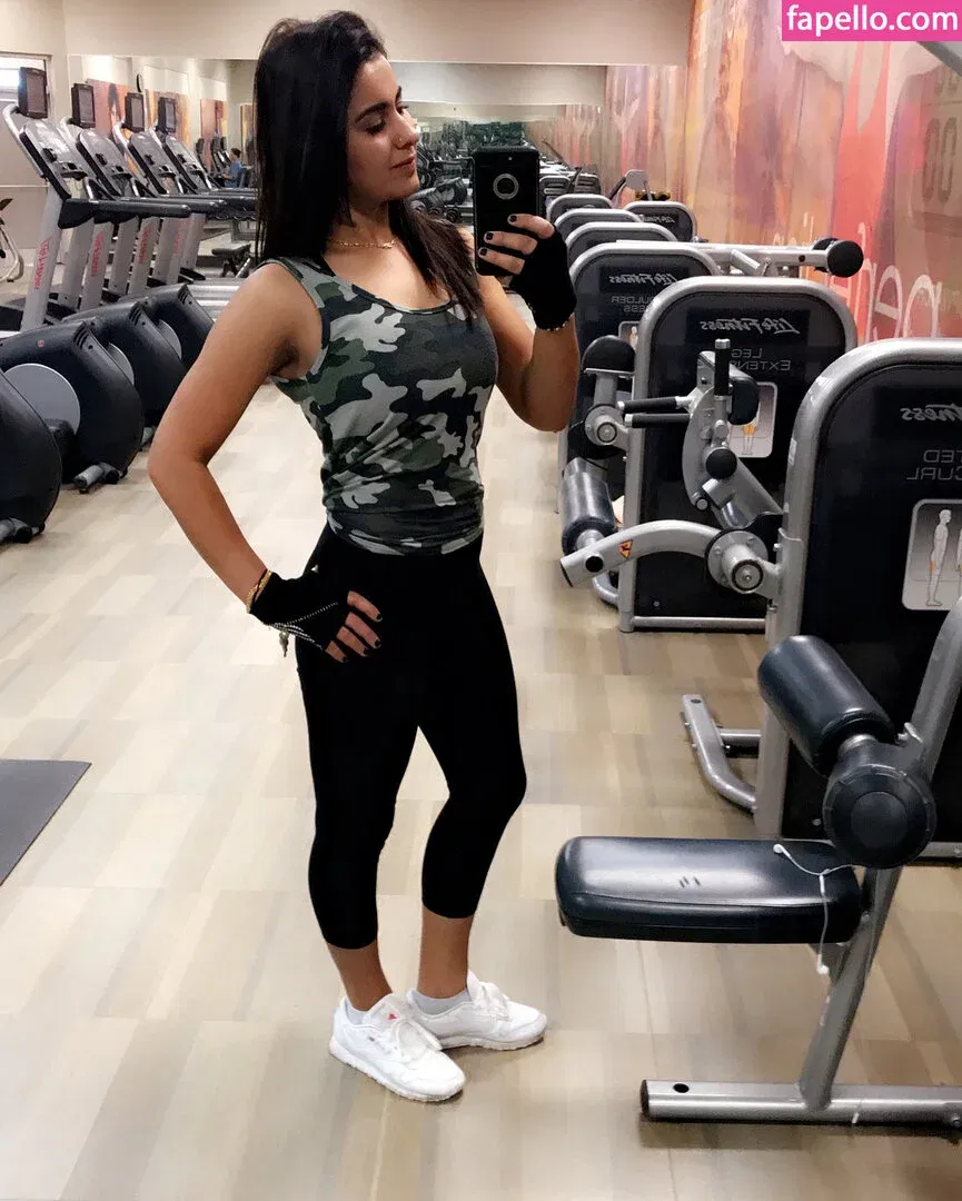 Meetii Kalher Onlyfans Photo Gallery 