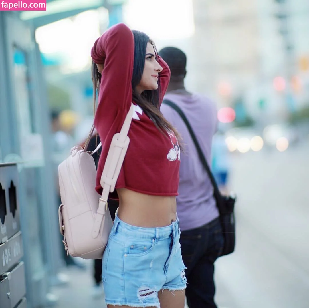 Meetii Kalher Onlyfans Photo Gallery 