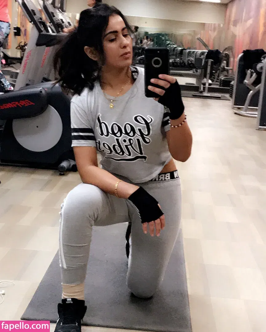 Meetii Kalher Onlyfans Photo Gallery 