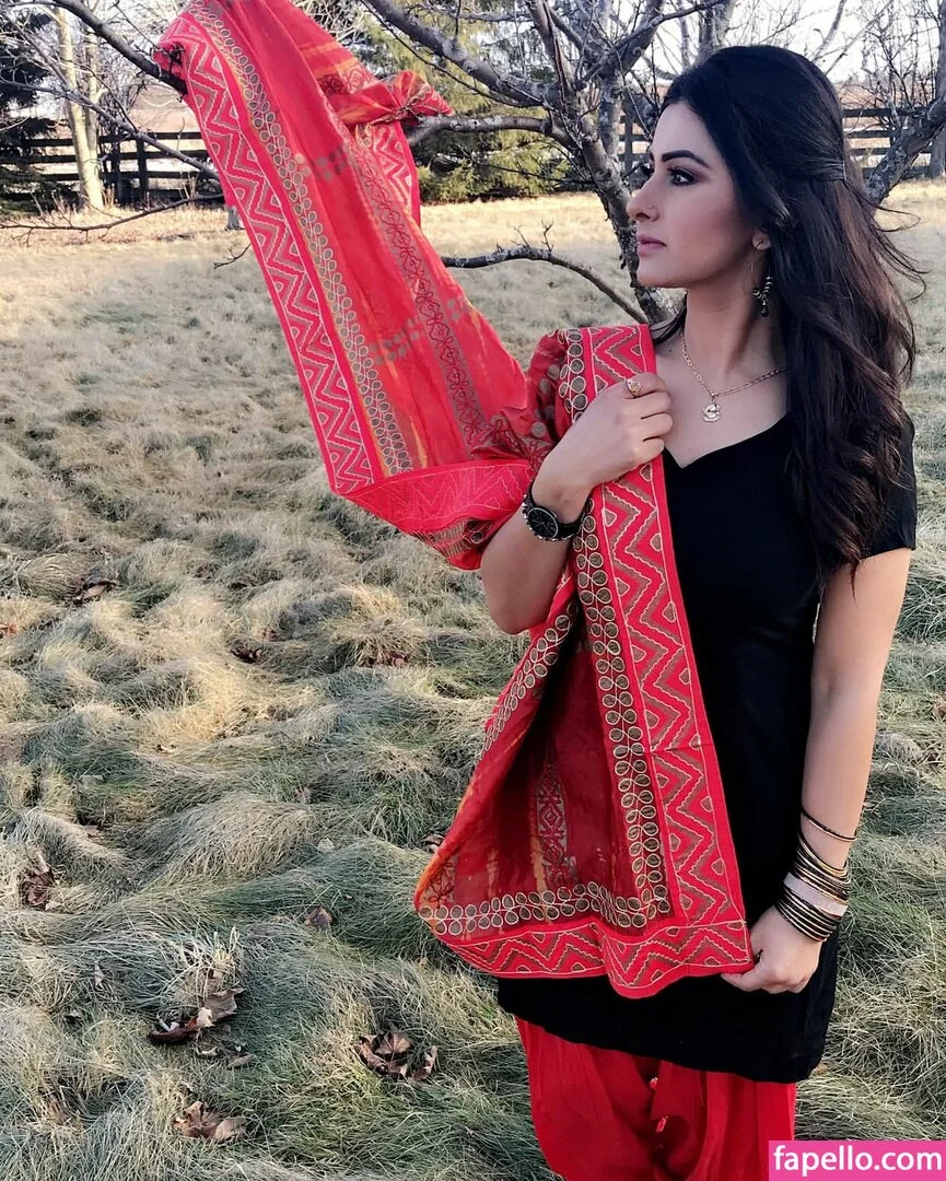 Meetii Kalher Onlyfans Photo Gallery 