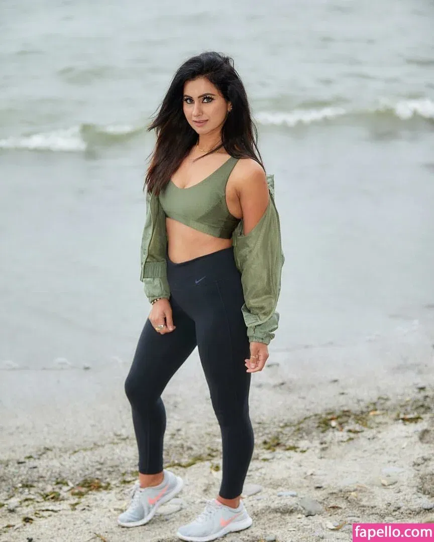 Meetii Kalher Onlyfans Photo Gallery 