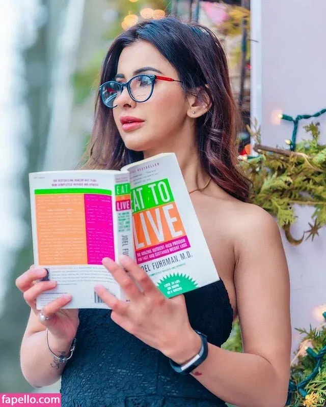 Meetii Kalher Onlyfans Photo Gallery 