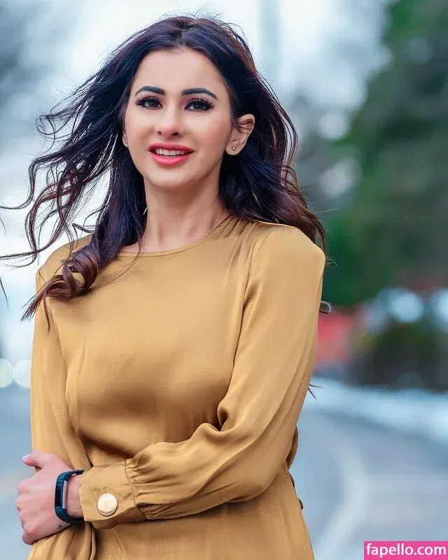 Meetii Kalher Onlyfans Photo Gallery 