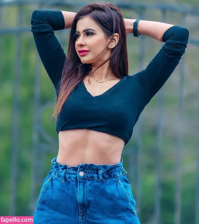 Meetii Kalher Onlyfans Photo Gallery 