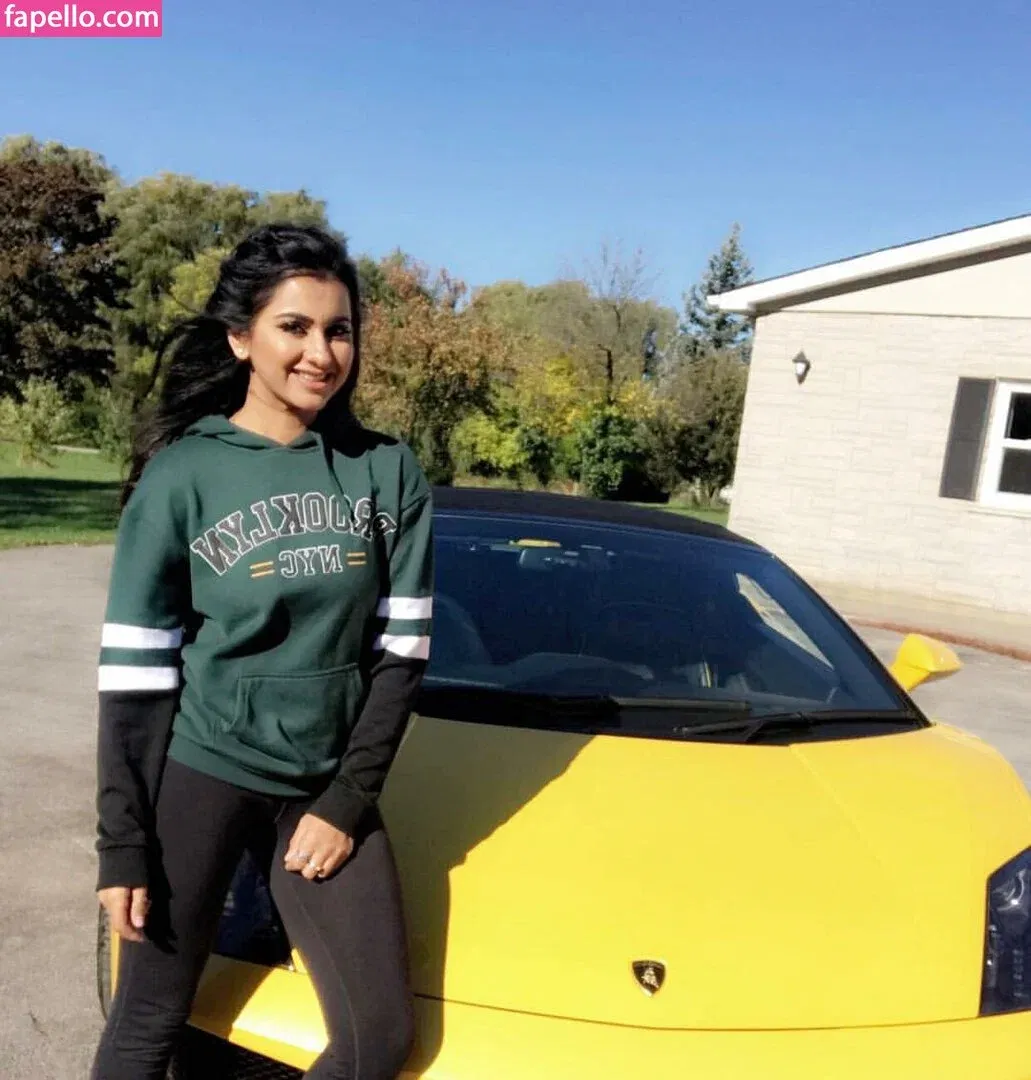 Meetii Kalher Onlyfans Photo Gallery 