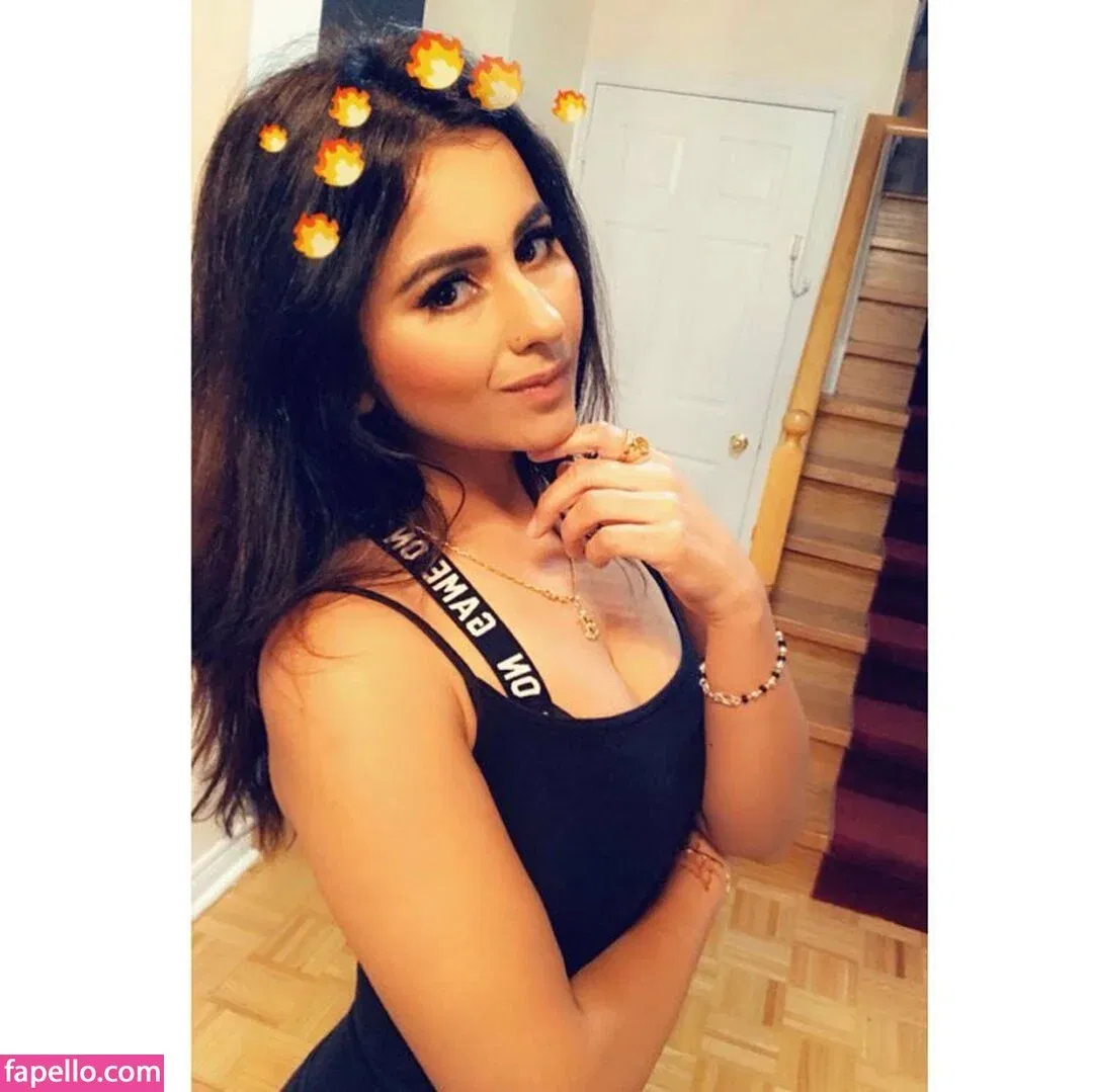 Meetii Kalher Onlyfans Photo Gallery 