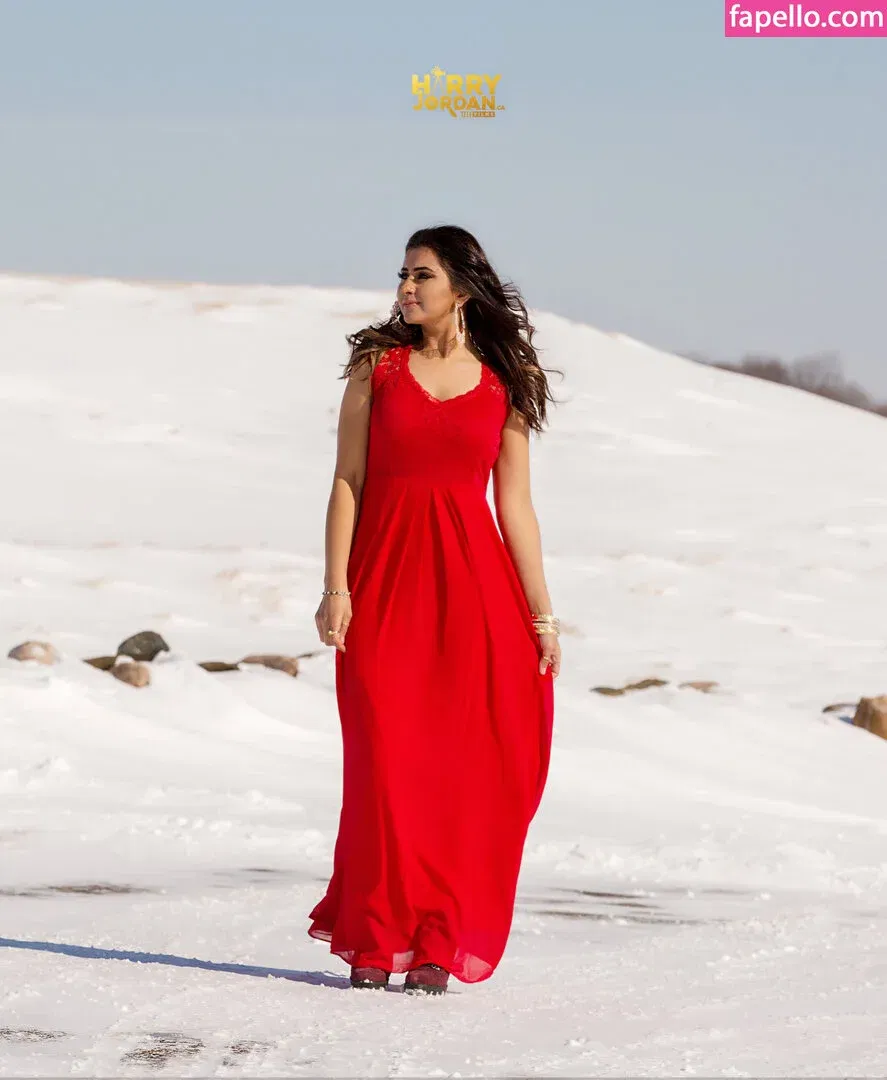 Meetii Kalher Onlyfans Photo Gallery 